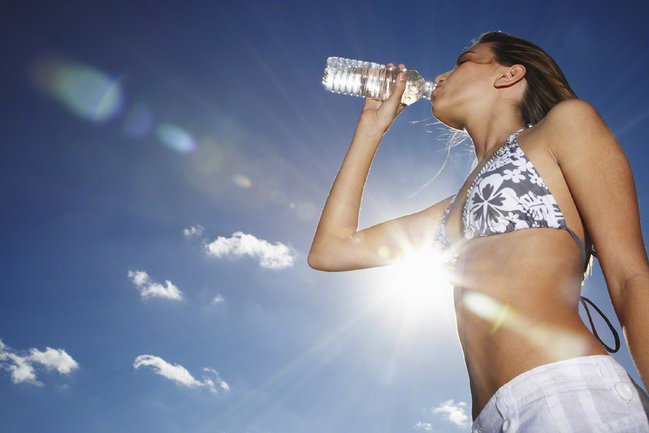 Giảm cân bằng cách uống nước lọc tại nhà