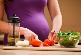Chế độ dinh dưỡng cho bà mẹ khi mang thai