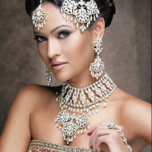 Khám phá cách giảm cân của cô dâu Ấn Độ