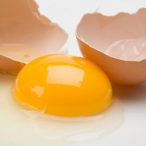 Mách bạn 4 cách trị nám da với lòng trắng trứng gà