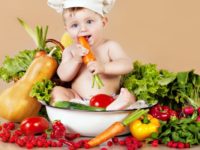 Dinh dưỡng cho bé cho từng giai đoạn từ 4 đến 8 tháng tuổi