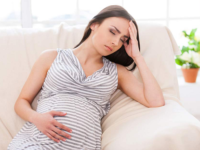 Bị trĩ khi mang thai gây ảnh hưởng đến sức khỏe của mẹ và thai nhi