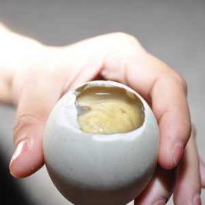 Mẹo ăn trứng vịt lộn tăng cường sinh lực