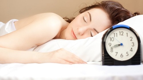 Tạo thói quen ngủ đúng giờ
