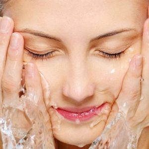 Những sai lầm nghiêm trọng khi rửa mặt làm hỏng da mặt