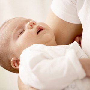 Cách trị ho cho trẻ sơ sinh tại nhà – Những bí quyết an toàn và hiệu quả